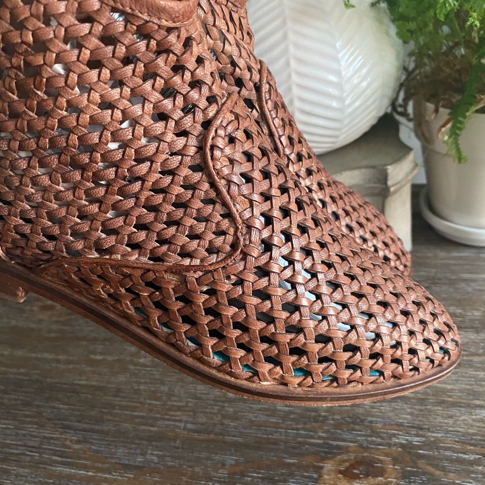 Roan by Bed|Stu Boho Retro Perforated Ankle Booties Shoes Womens 9 Tan Brown‎ - Picture 6 of 12